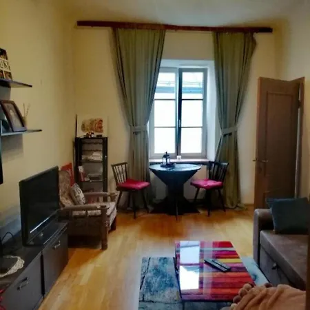 Center Old Town Apartament *